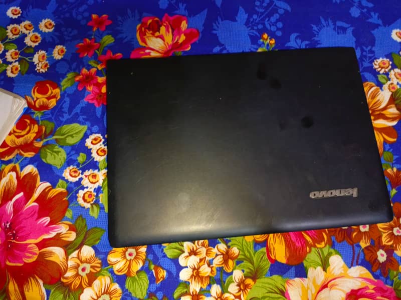 Lenovo laptop core i5 5th generation 8/320 0