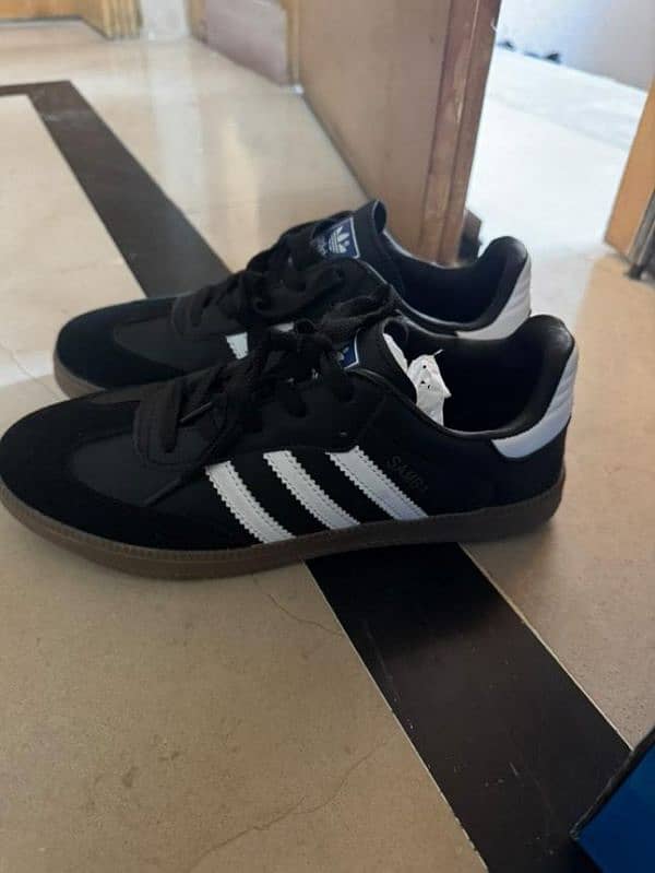 Adidas sneakers 2