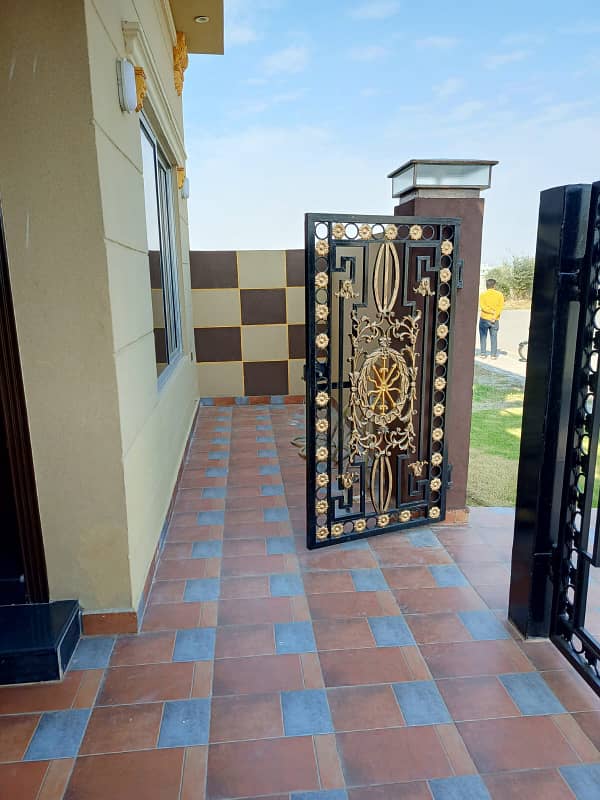 8 Marla House Available for Sale in Block 0LC-C Bahria Orchard Phase 2 1