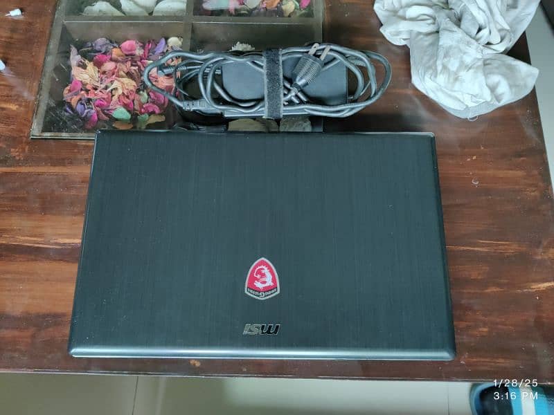 MSI Core i5, 4th Gen - 12gb, 800gb 10