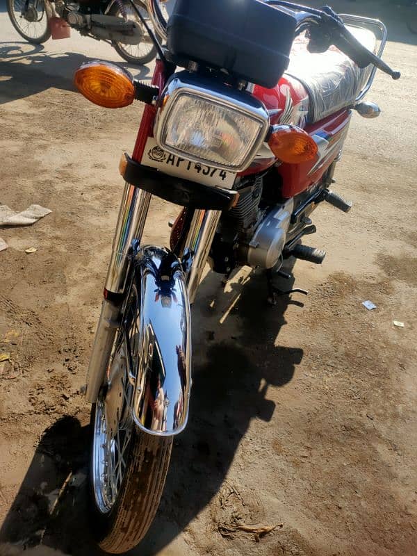 Honda 125 2023model totally Genuine 12