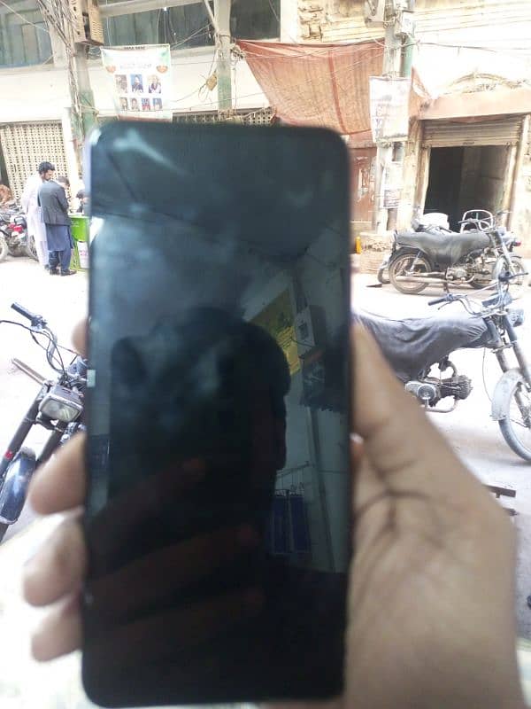 Infinix s5 6/128 With Box. 1