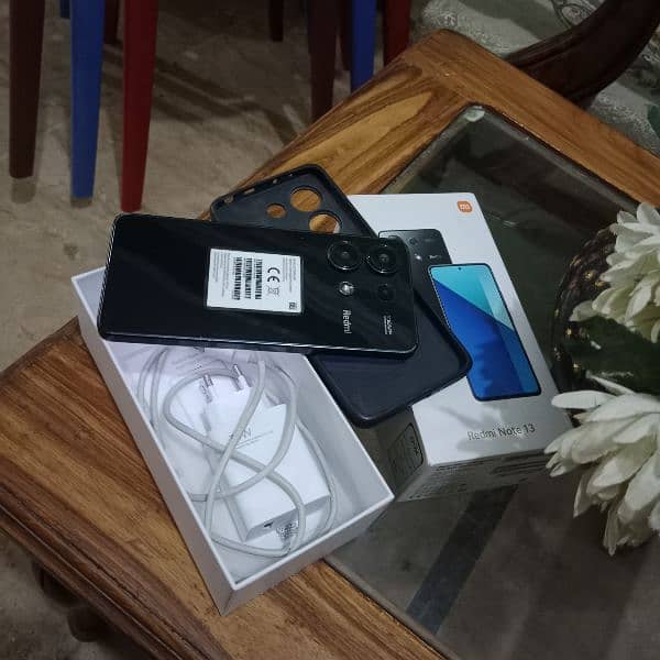 Xiaomi Redmi Note 13 ( 8/256 GB ) 11