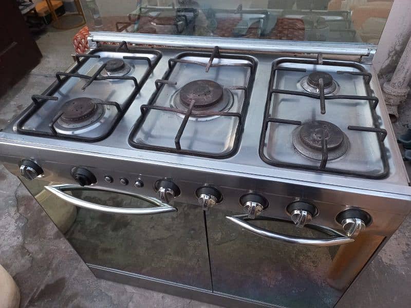 Gas oven 1