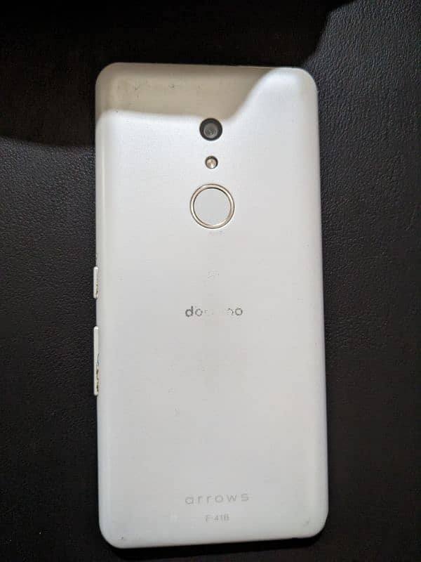 Docomo f41B non pta  64 gb 4 gb ram 0