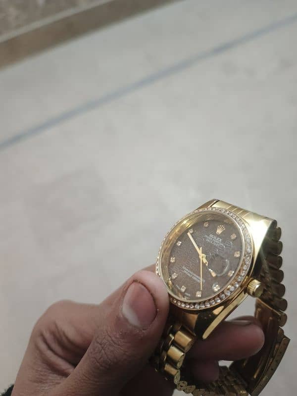 rolex date just in golden colour 3