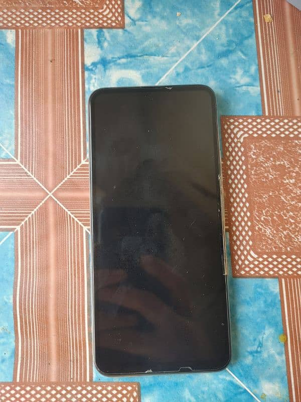 PTA APROVD HUAWEI y9a 8 GB ram 128 GB rom hi OK 6