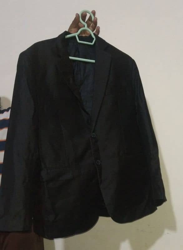 gents coats pents shirts and jersain pents in 42 and 44 size 0