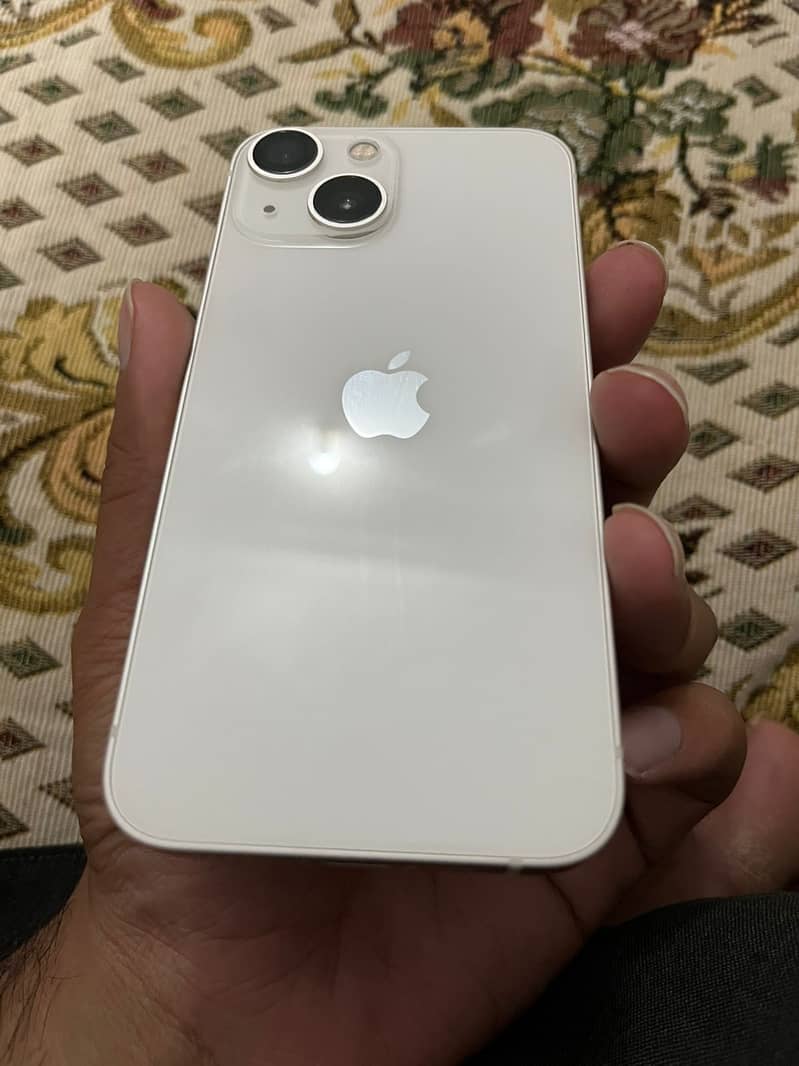 Apple iPhone 13 mini 4