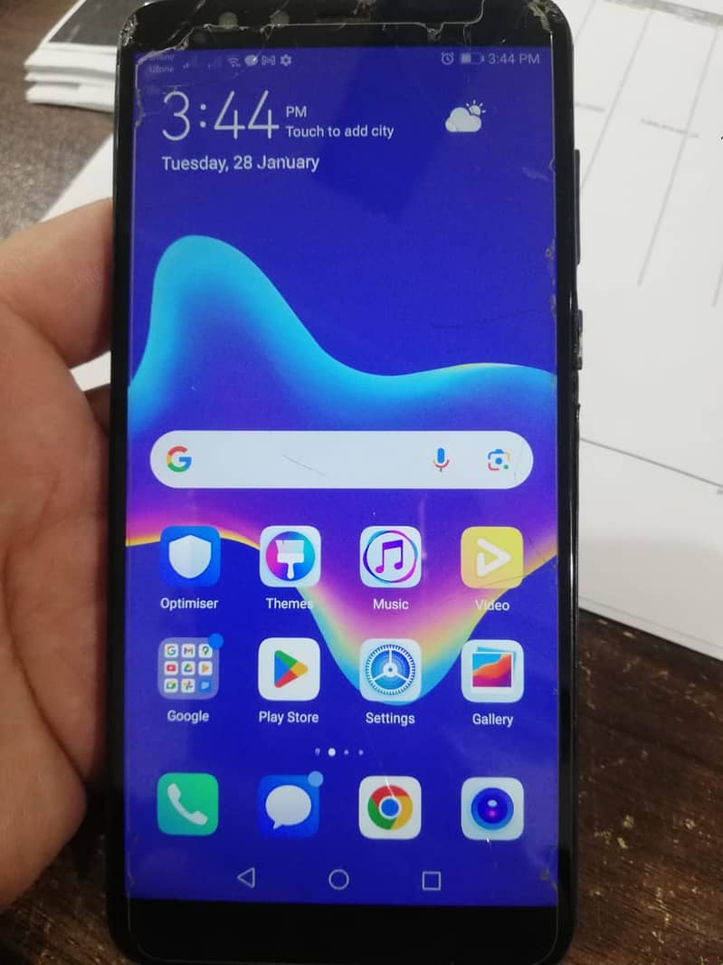 HUAWEI Y9 7