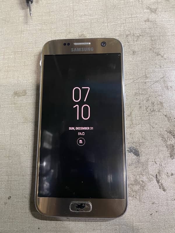 Samsung s7 screen borad dead hy baki all Okk whatsaap num 03268864547 1