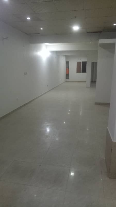 Commercial Space Open Area / Hall for Software House/Call Center Gulshan block 13D 2