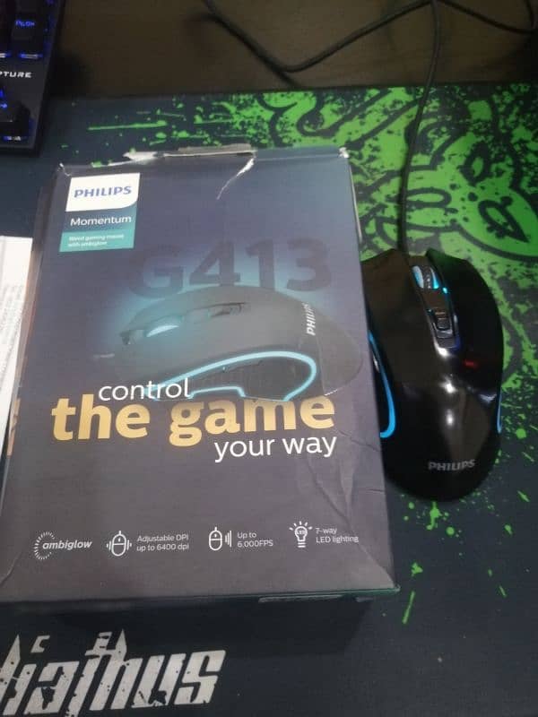 Phillips momentum gaming mouse 1