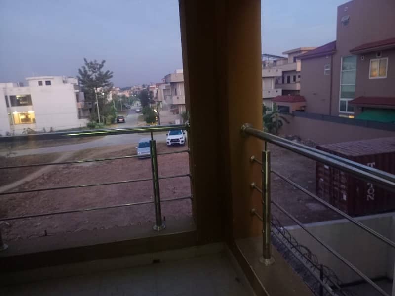 Upper Portion Of 2100 Square Feet In Margalla View Society - Block D Is Available 7