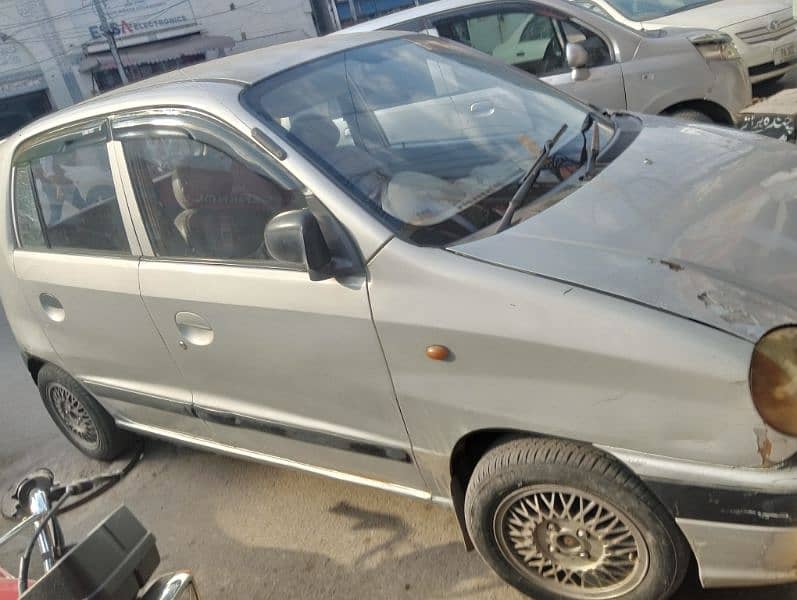 Hyundai Santro 2004 3