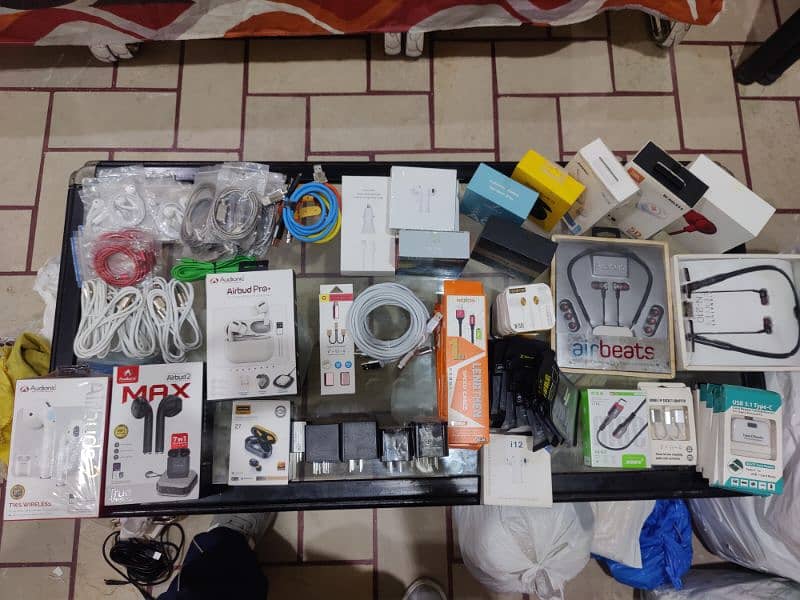 All Accessories Stock For Sale New Shop Holder Best And Amazing Price 3