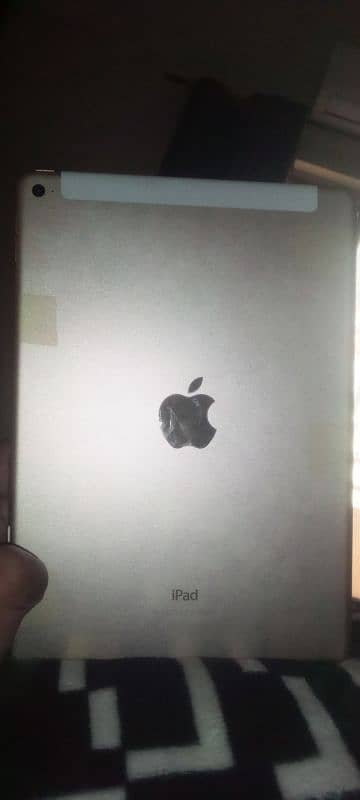 Ipad Air 2 for parts 0