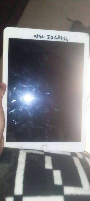 Ipad Air 2 for parts 1