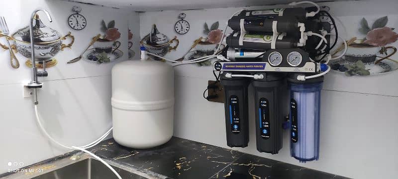 9 stage Reverse osmosis system with 5 Gallon big tank for homes 0