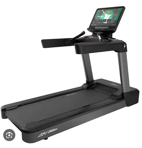 Commercial Treadmill and Eliptical  Life Fitness / Treadmill 8