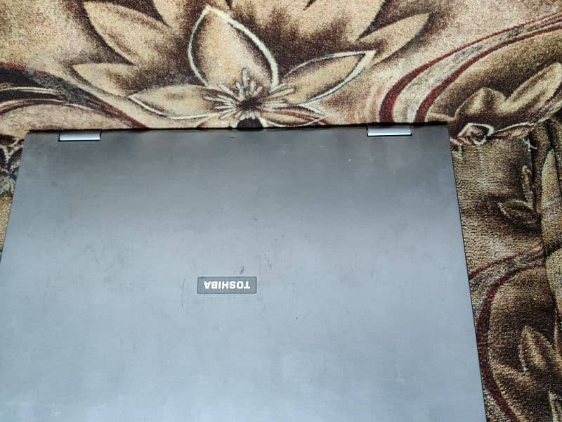 Toshiba k17 satellite 2