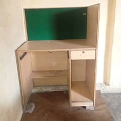 Computer Working Table