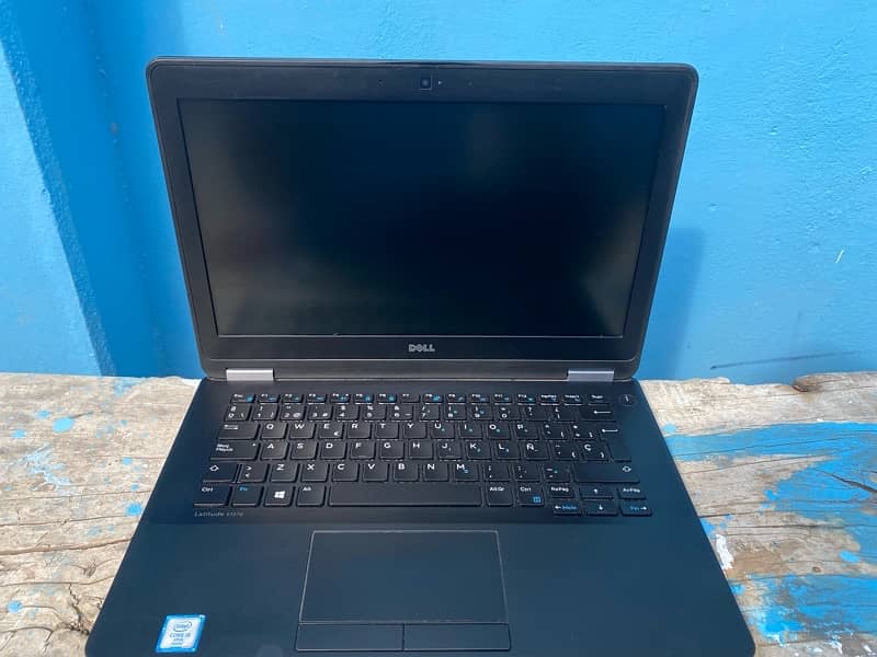 dell latitude e7270 1