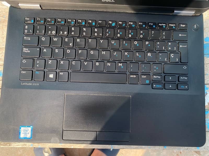 dell latitude e7270 2