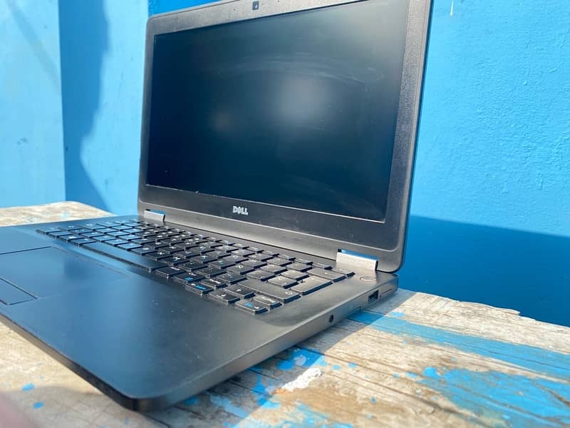 dell latitude e7270 4