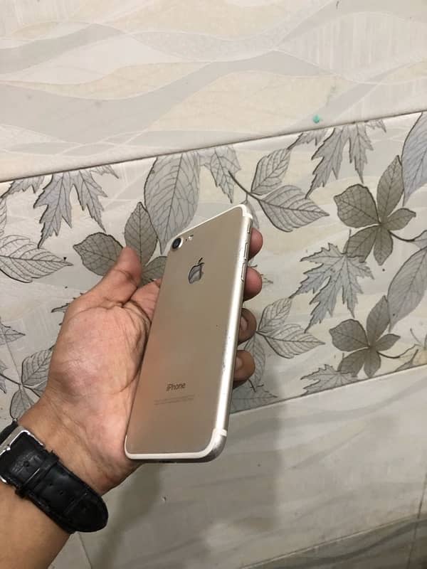 iphone 7 128 gb pta approved 3