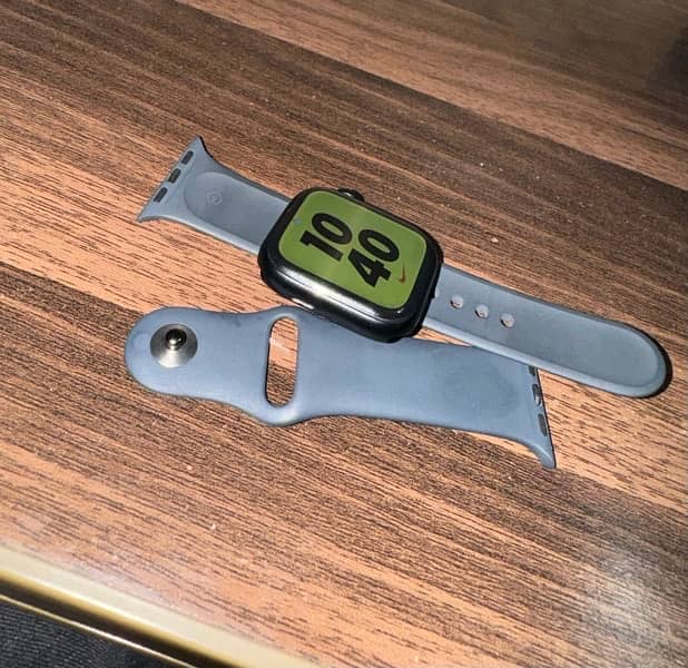 Apple Watch 8 series 41mm 6