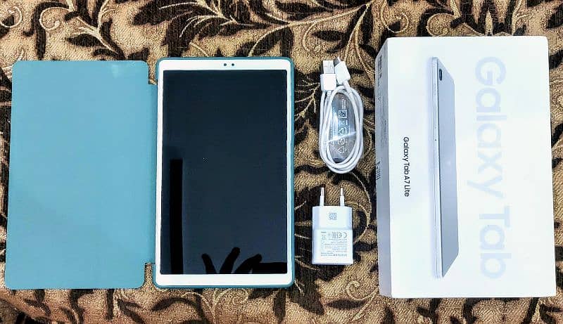 Galaxy Tab A7 Lite with FREE COVERS | Like New | 3/32 GB 1