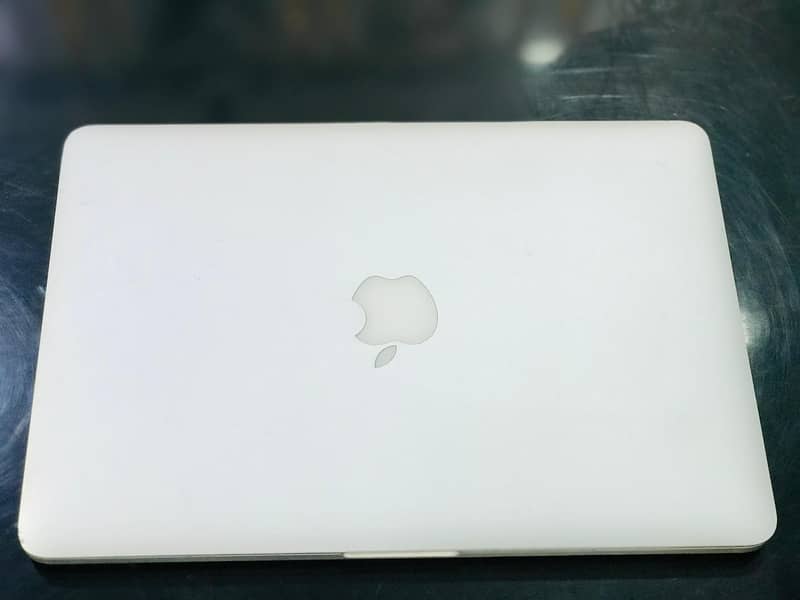 APPLE MACBOOK PRO CI7 16GB/256GB 2GB GRAPHIC CARD 3