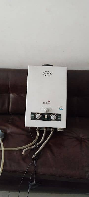 canon lpg 600 instant geyser for sale 0