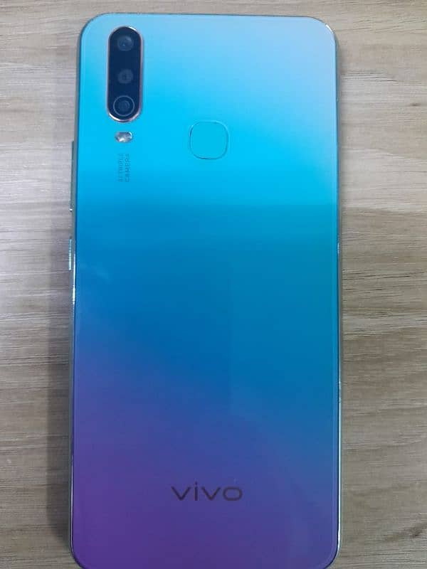 vivo Y 17 8Gb 256 Gb 1