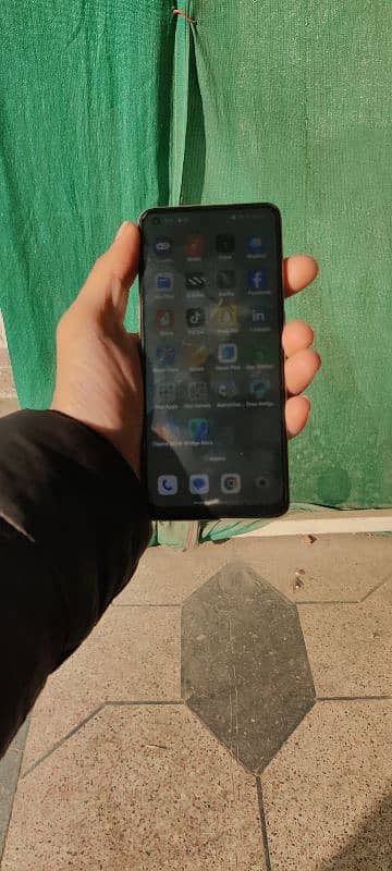 Oppo F21 Pro 4