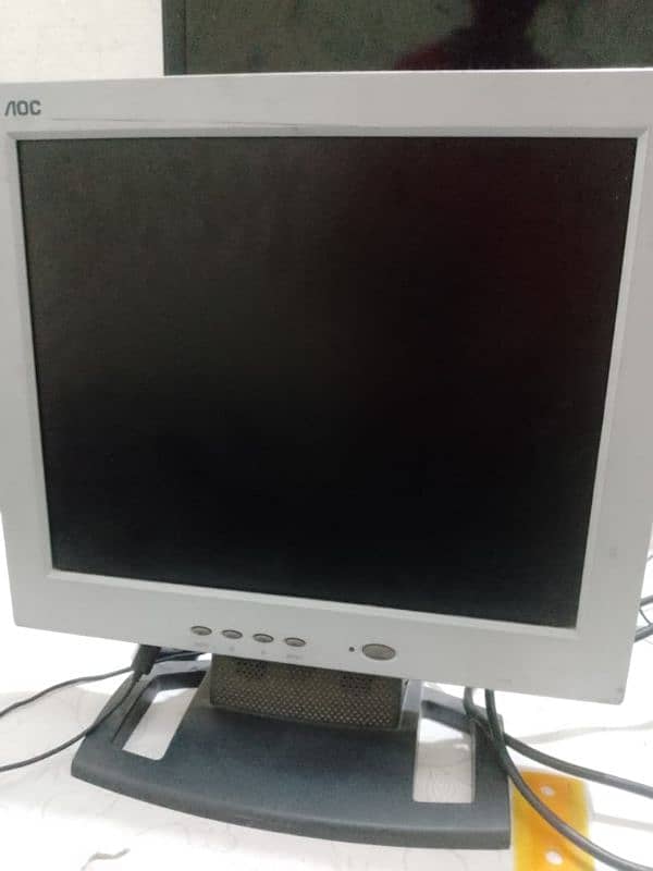 17 inch Monitor for PC Computer/ LCD screen 0