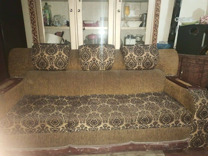 sofa set in good condition 1