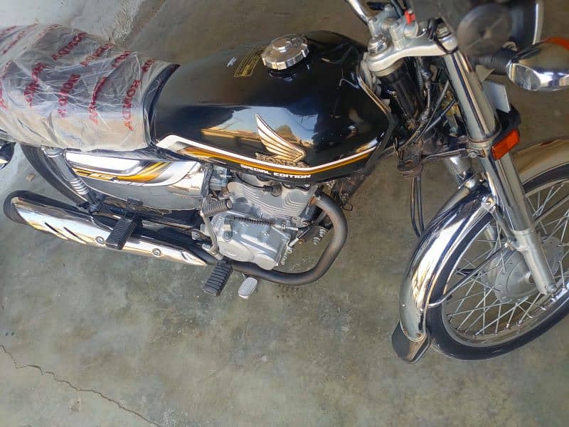 urgent sale bike 4