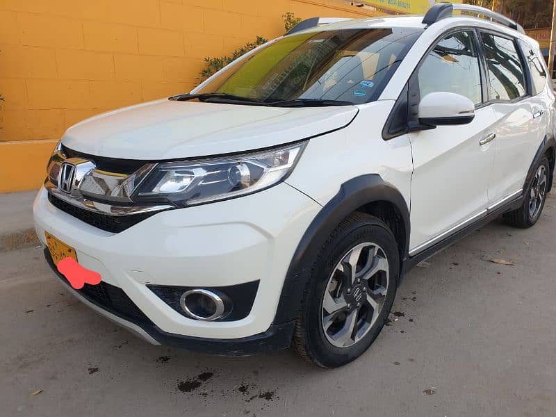 Honda BR-V 2017 full original condition 8