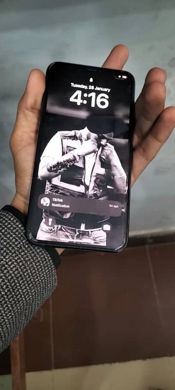 Iphone 11 pro max 64GB jv 5