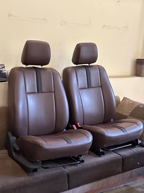 Suzuki Swift Original Seats 0