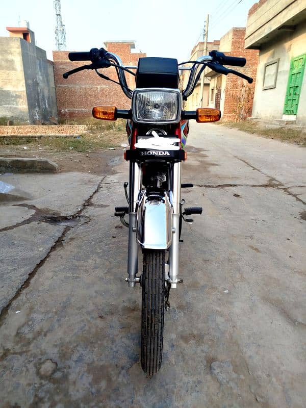 Honda CD 70 2024 2