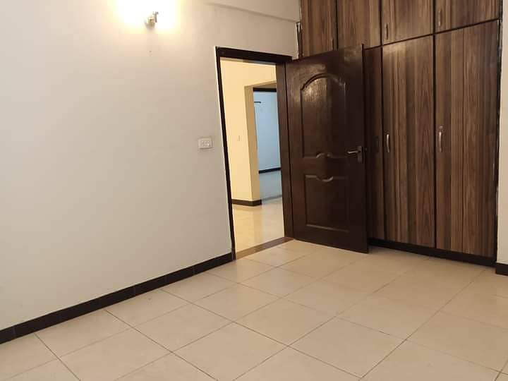 Apartment For Rent In Askari 11 Sec-B Lahore 11