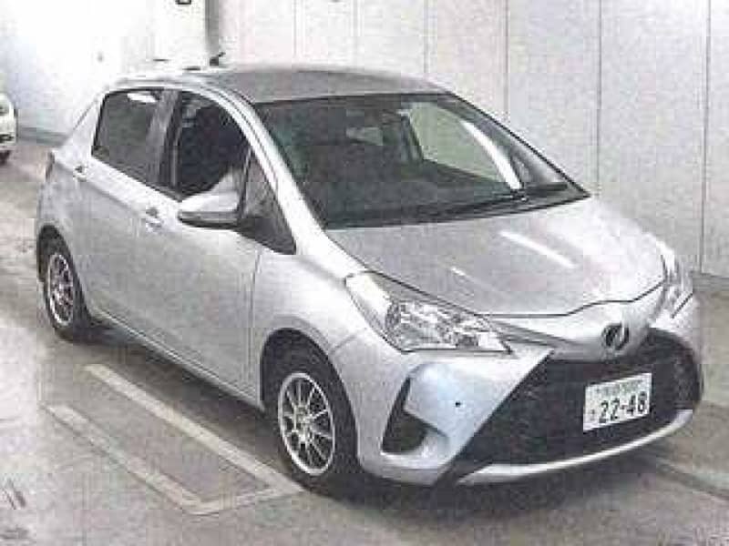 Toyota Vitz 2019 Model Just Like New. 5