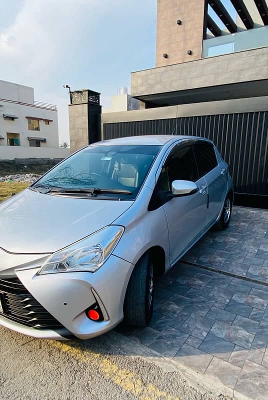 Toyota Vitz 2019 Model Just Like New. 8