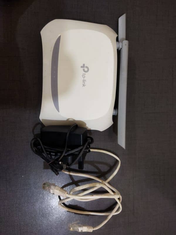 TP-LINK ROUTER FOR SALE 2