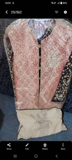 mehroon sherwani