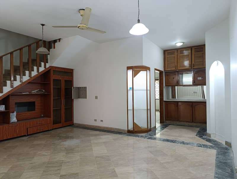 Double Storey House For Rent in i-8 Islamabad. 3