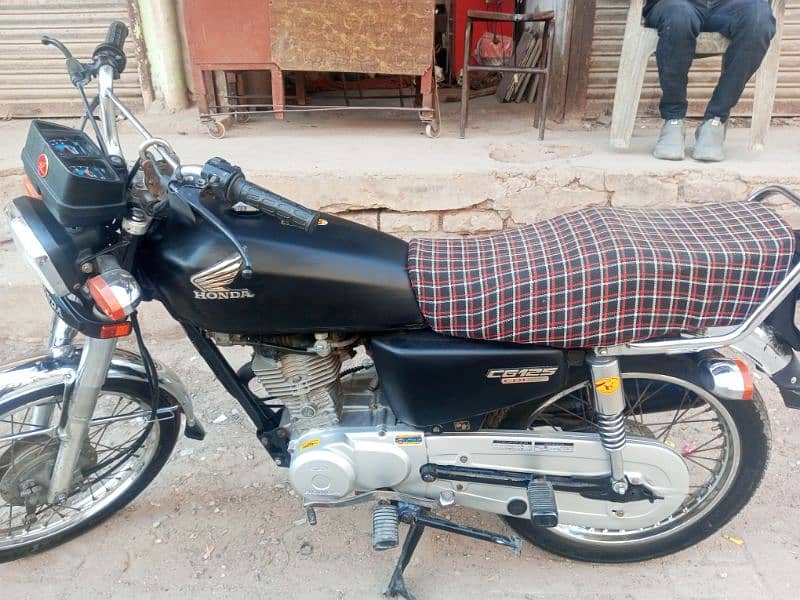 Honda 125 model 2013 Hyderabad number 03181384860 2